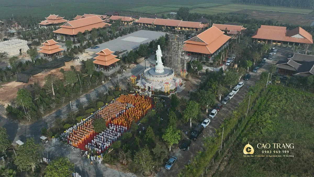Tôn Trượng Quan Thế Âm Cao 10m Tại Tây Ninh