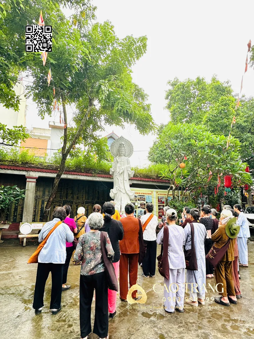 Tôn Trượng Quan Thế Âm Cao 4,2m Tại Hà Nội