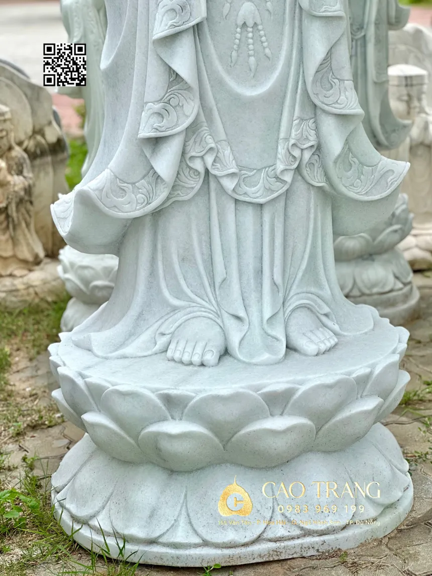 Tôn Trượng Quan Thế Âm Cao 2,5m Tại Long An