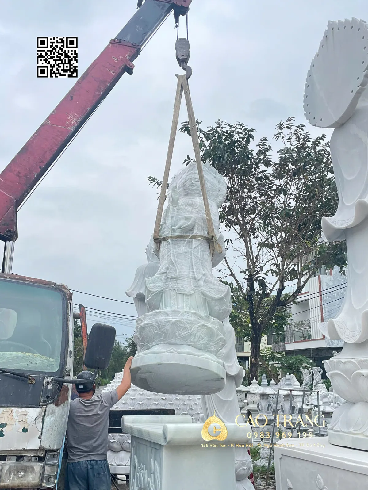 Tôn Trượng Quan Thế Âm Cao 3,5m Tại Sóc Trăng