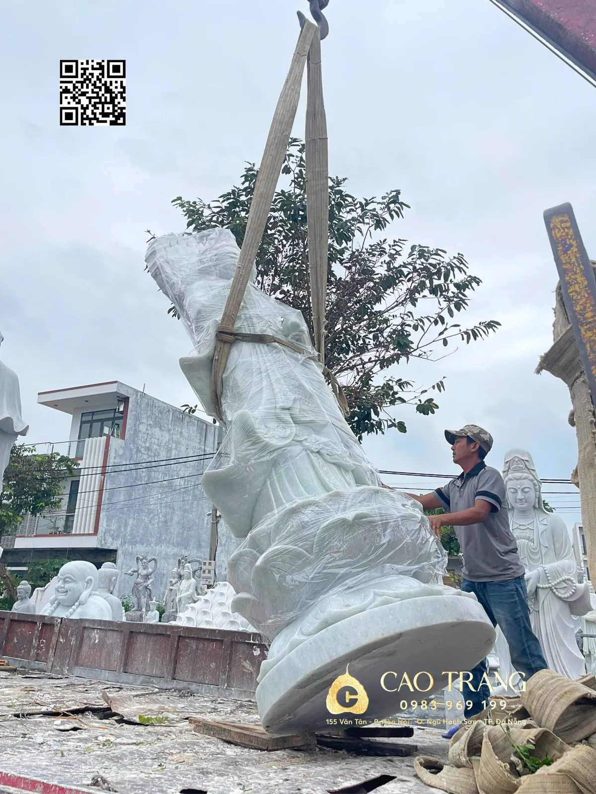 Tôn Trượng Quan Thế Âm Cao 3,5m Tại Sóc Trăng