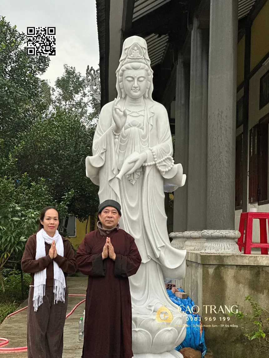 Tôn Trượng Quan Thế Âm Cao 3m Tại Thừa Thiên Huế