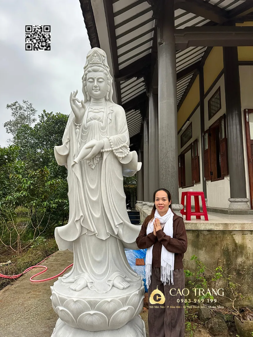 Tôn Trượng Quan Thế Âm Cao 3m Tại Thừa Thiên Huế