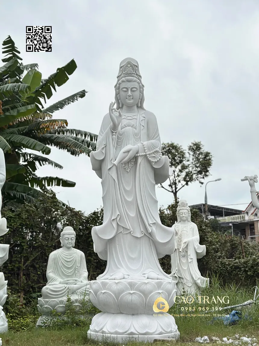 Tôn Trượng Quan Thế Âm Cao 3m Tại Thừa Thiên Huế
