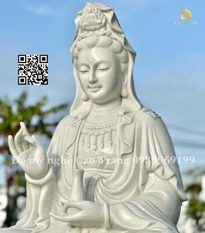 Bình Thanh Tịnh, Nước Cam Lồ, Cành Dương Liễu Trên Tượng Quan Âm Bằng Đá Có Ý Nghĩa Gì?