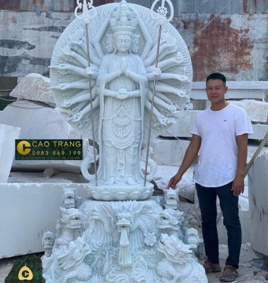 Tượng thiên thủ thiên nhãn bằng đá