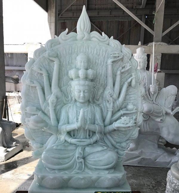 Nên đặt tượng Thiên Thủ Thiên Nhãn ở đâu trong chùa chiền?